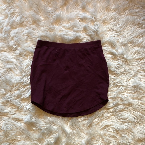 Forever 21 Dresses & Skirts - Maroon mini skirt